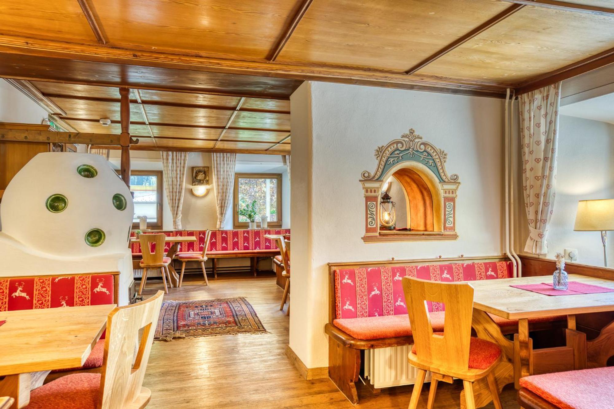 Hotel Jaegerhof Oetz Εξωτερικό φωτογραφία