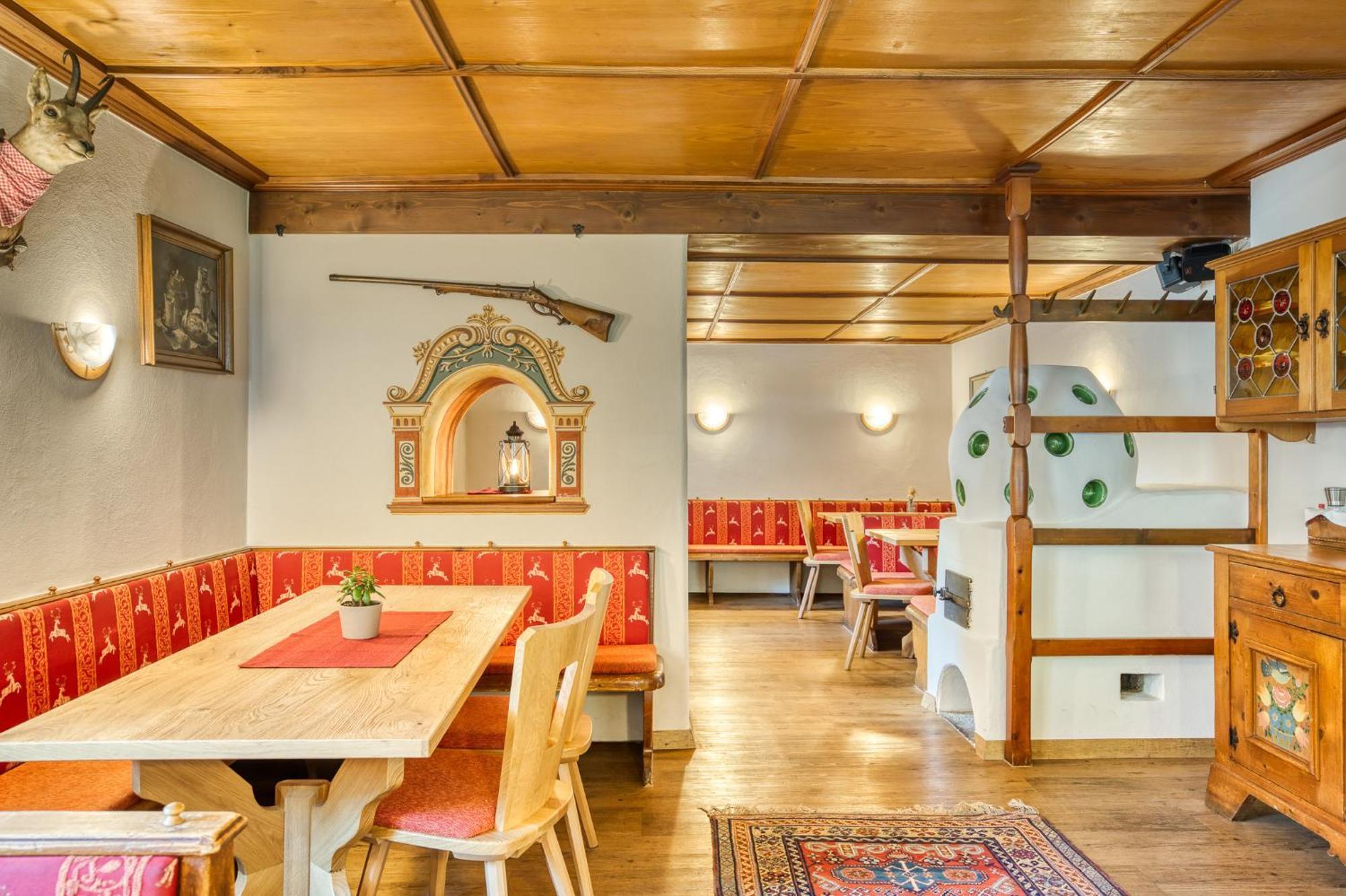 Hotel Jaegerhof Oetz Εξωτερικό φωτογραφία