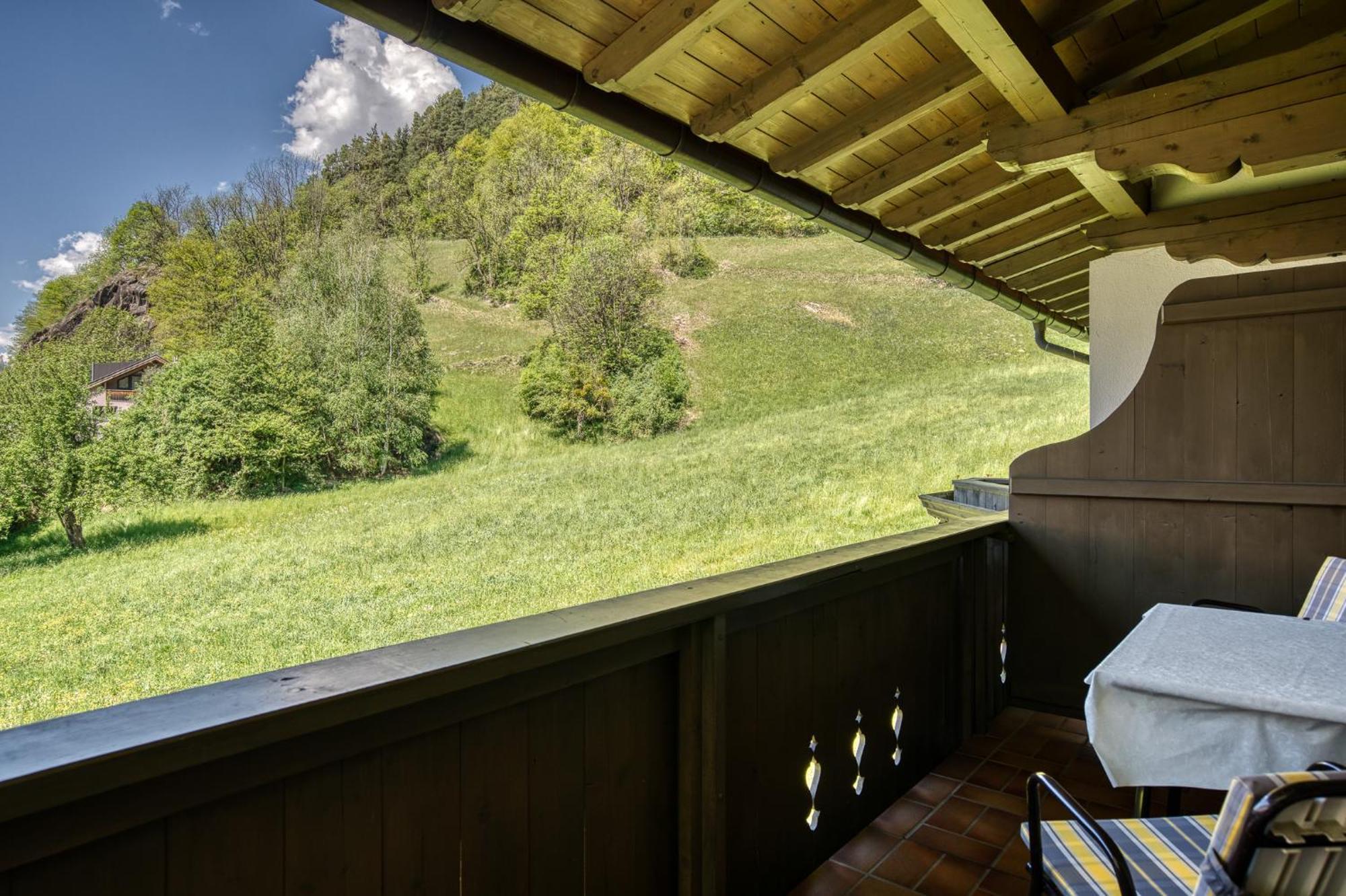 Hotel Jaegerhof Oetz Δωμάτιο φωτογραφία