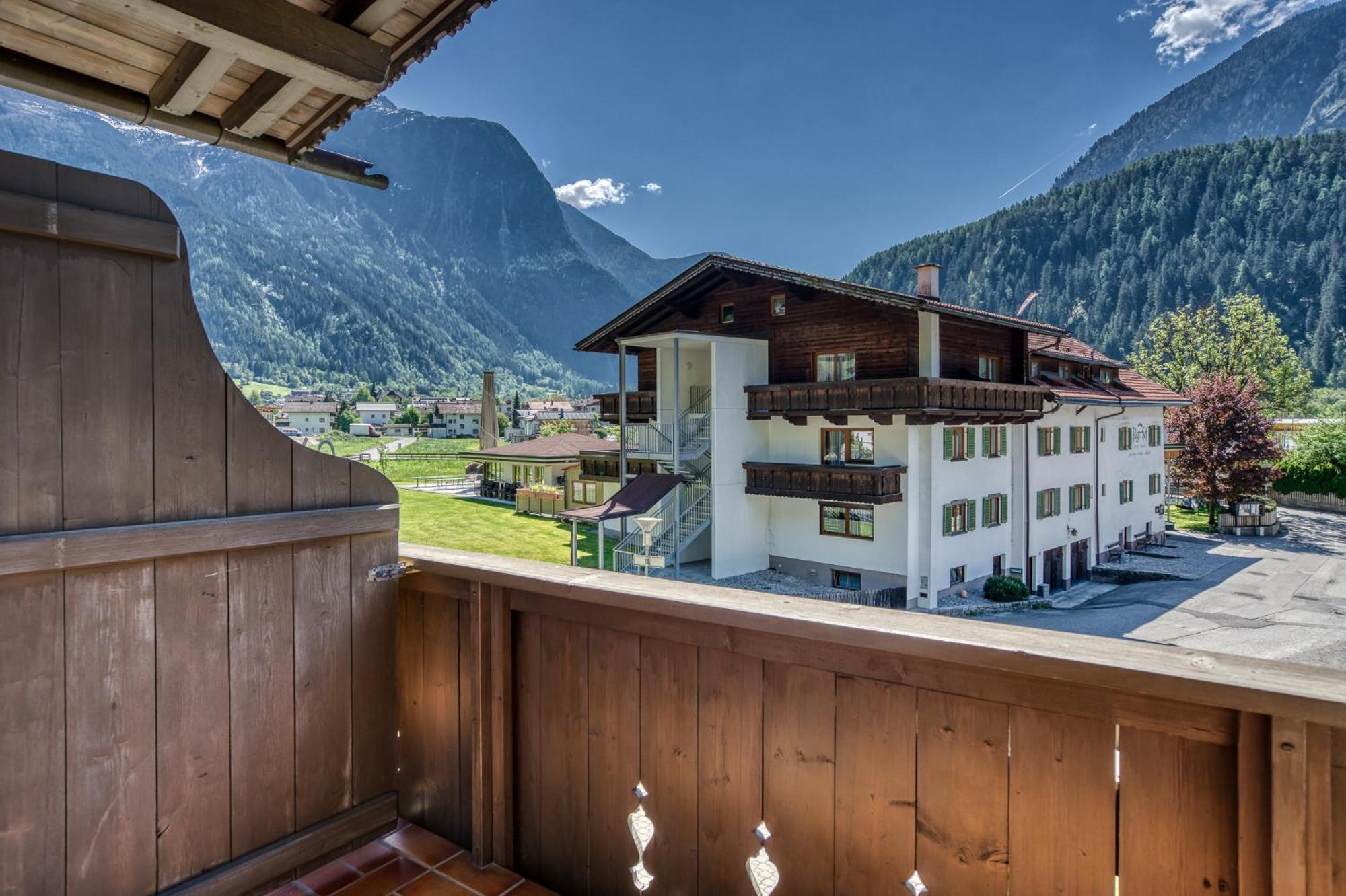 Hotel Jaegerhof Oetz Δωμάτιο φωτογραφία