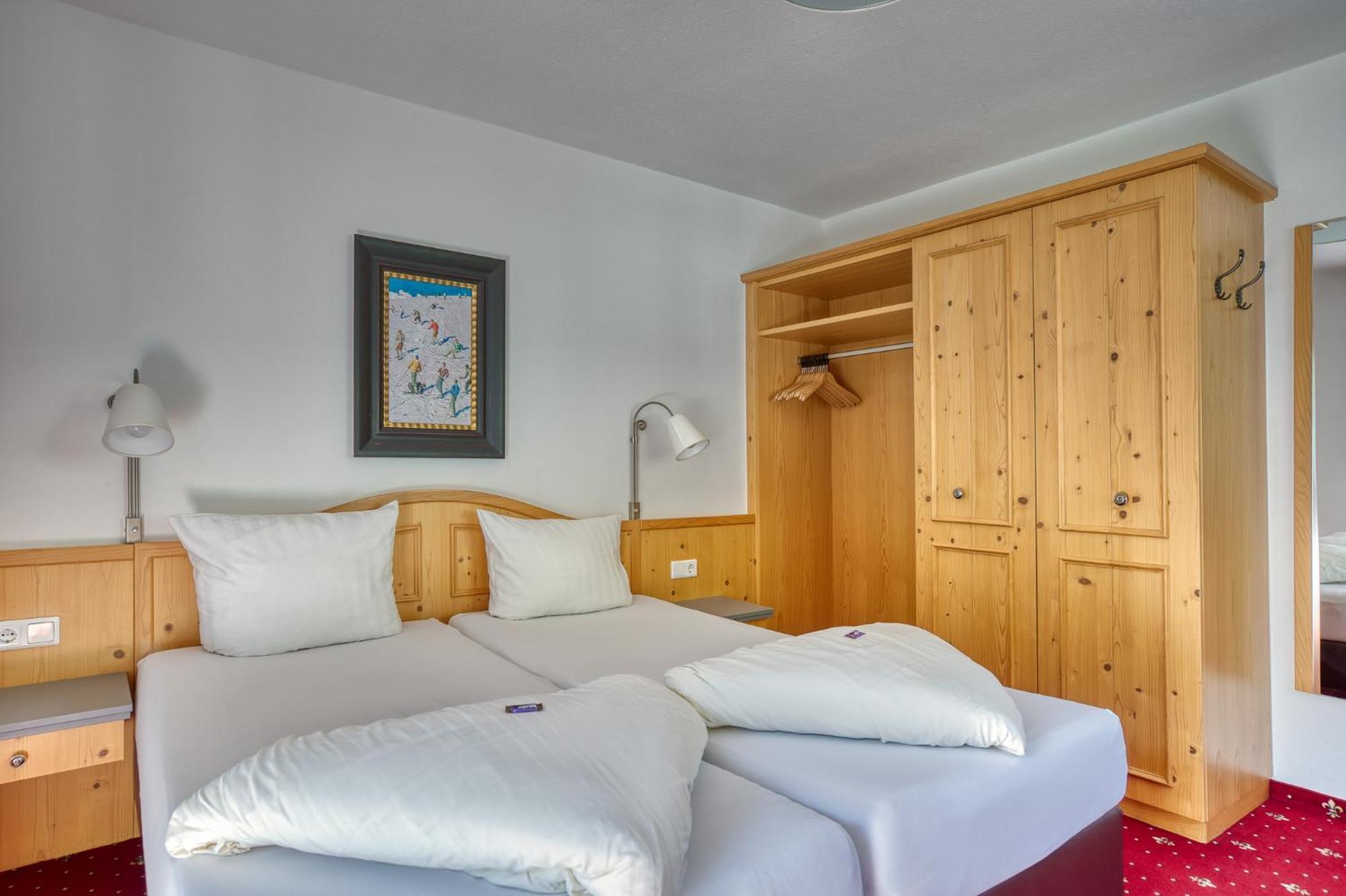 Hotel Jaegerhof Oetz Δωμάτιο φωτογραφία